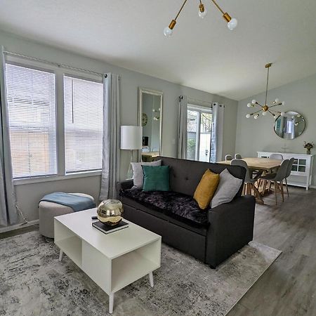 יוג'ין Contemporary 2-Bedroom Close To Downtown, Dining מראה חיצוני תמונה